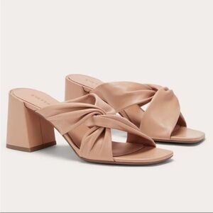 NEW Everlane Blush Tan Leather Day Twist Heel‎ in Size 5.5
